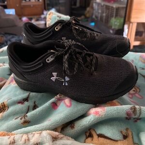 Under Armour Charged Escape Womes Shoes size 9